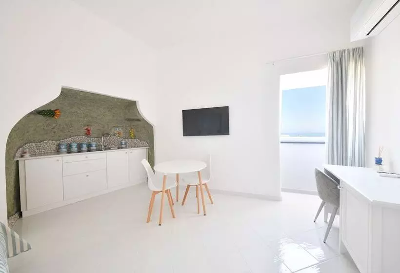 تختخواب و صبحانه King Suite Luxury Rooms
