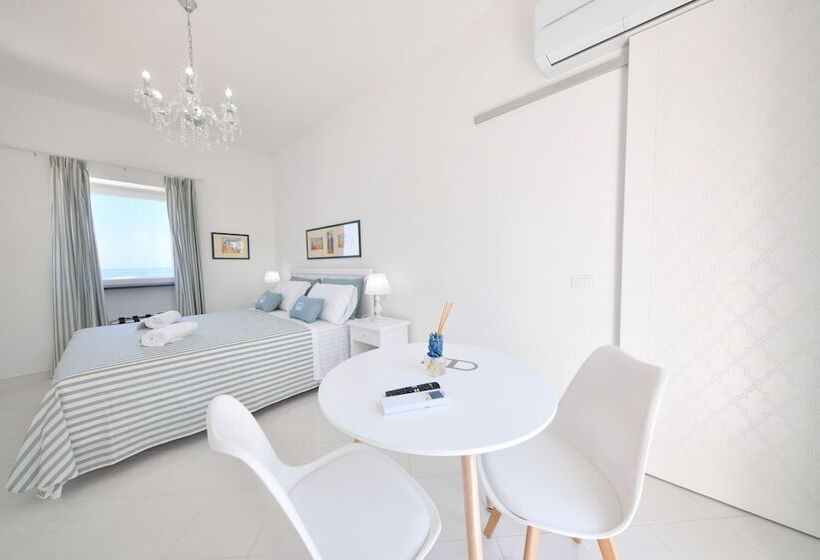 تختخواب و صبحانه King Suite   Luxury Rooms