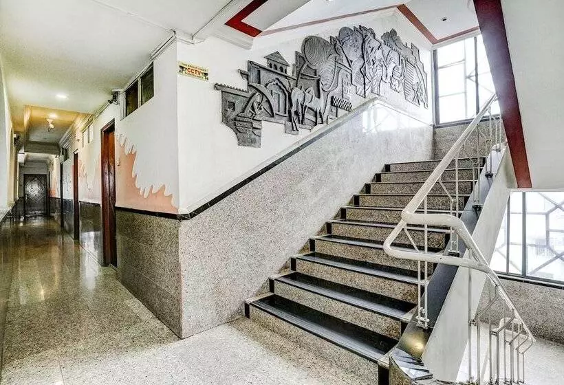 Fabhotel Silver Inn Ii