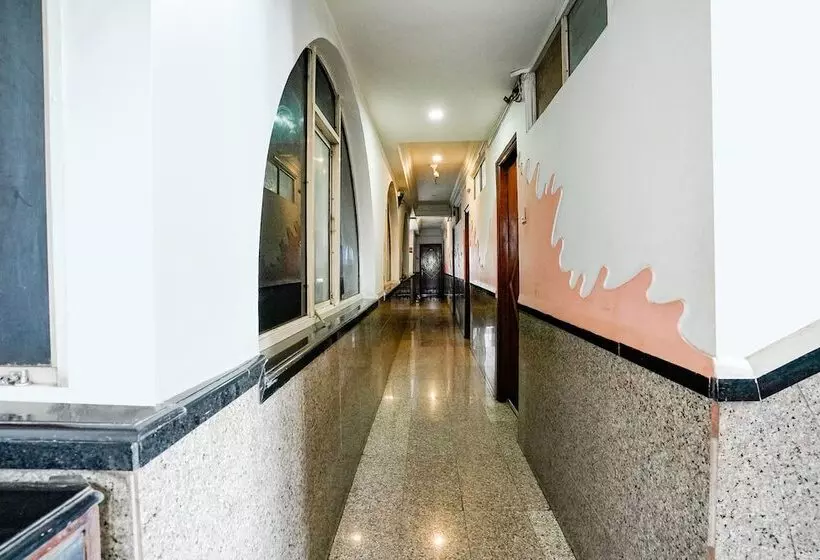 Fabhotel Silver Inn Ii