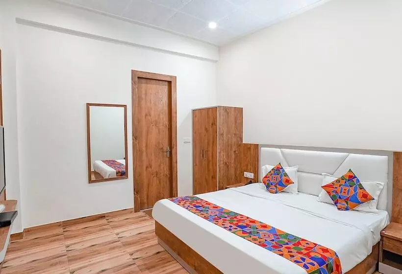 Fabhotel Sirtaj Suits