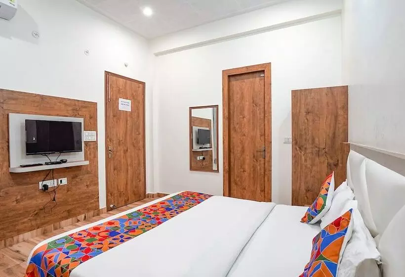 Fabhotel Sirtaj Suits