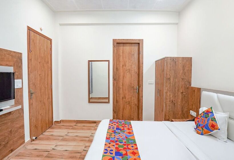 Fabhotel Sirtaj Suits