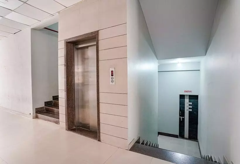 Fabhotel Western Inn