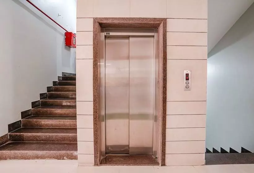 Fabhotel Western Inn