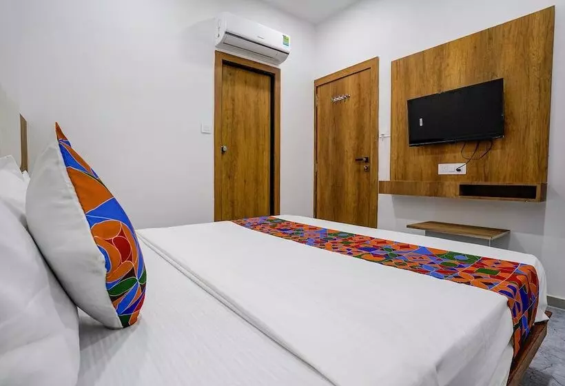 Fabhotel Western Inn