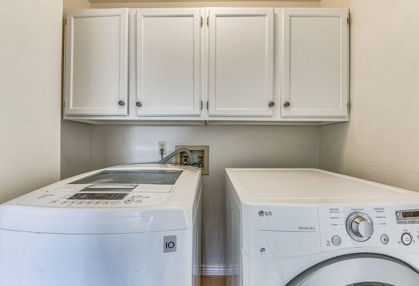 High Rolls Cabin W/ Decks: 11 Mi To Ski Cloudcroft