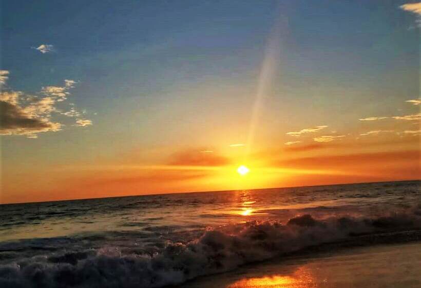 مسافرخانه El Arrecife Martin Pescador