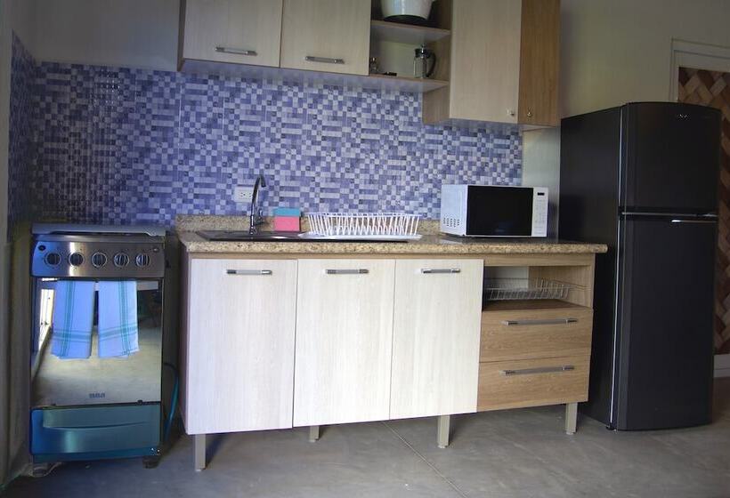 مسافرخانه El Arrecife Martin Pescador