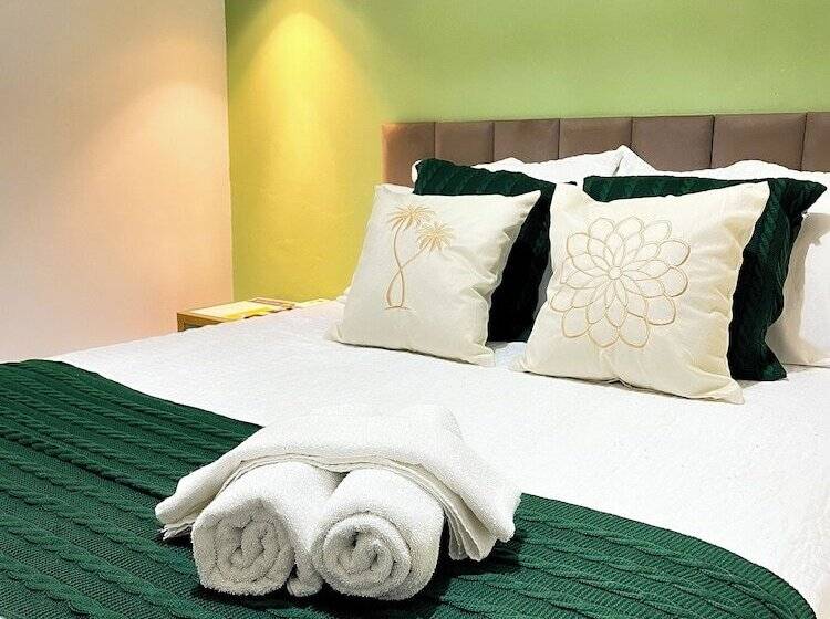 Хостел Pousada Villa Real Paraty