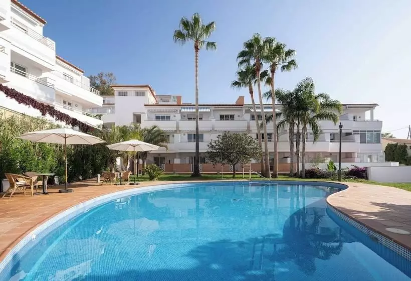 هتل Apartamentos Tropicalia Almuñecar