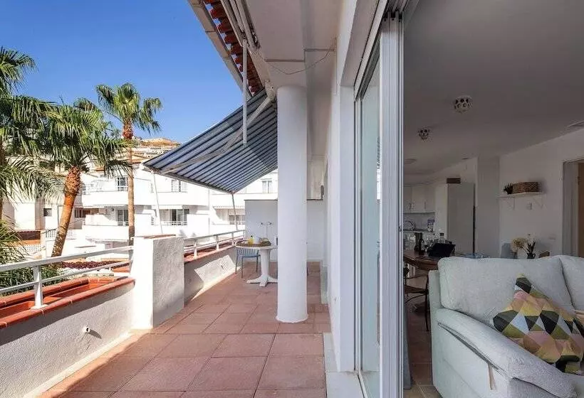 هتل Apartamentos Tropicalia Almuñecar