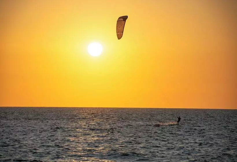 Arrey Hotel Boutique