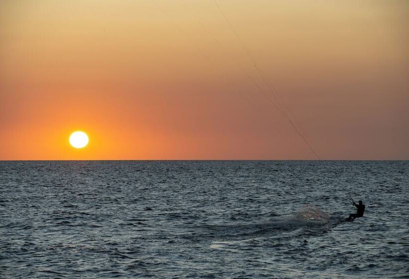 Arrey Hotel Boutique