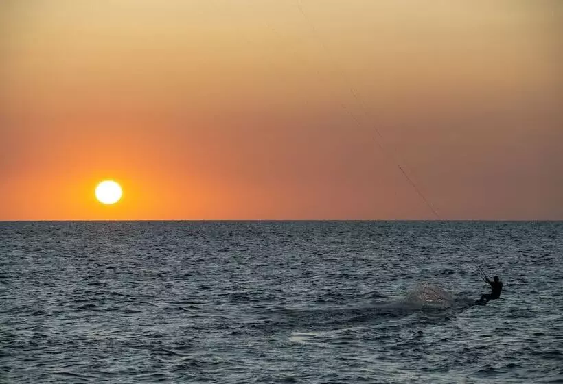 Arrey Hotel Boutique