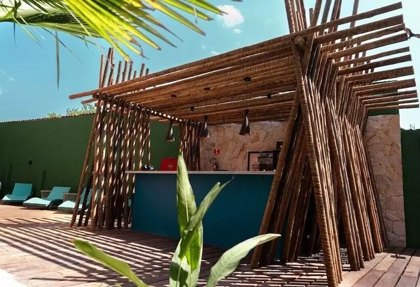 Arrey Hotel Boutique