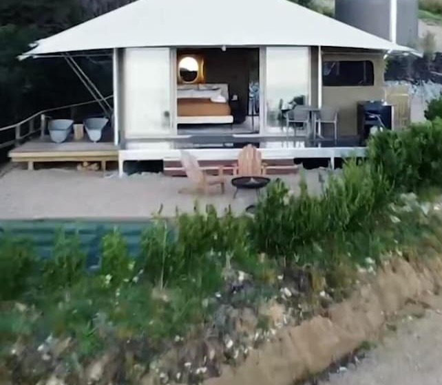 Отель Drift Off Grid - Luxury Eco Glamping