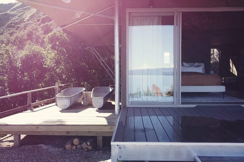 Отель Drift Off Grid - Luxury Eco Glamping