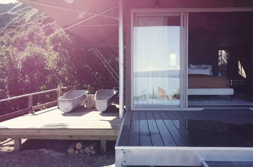 Hotelli Drift Off Grid - Luxury Eco Glamping