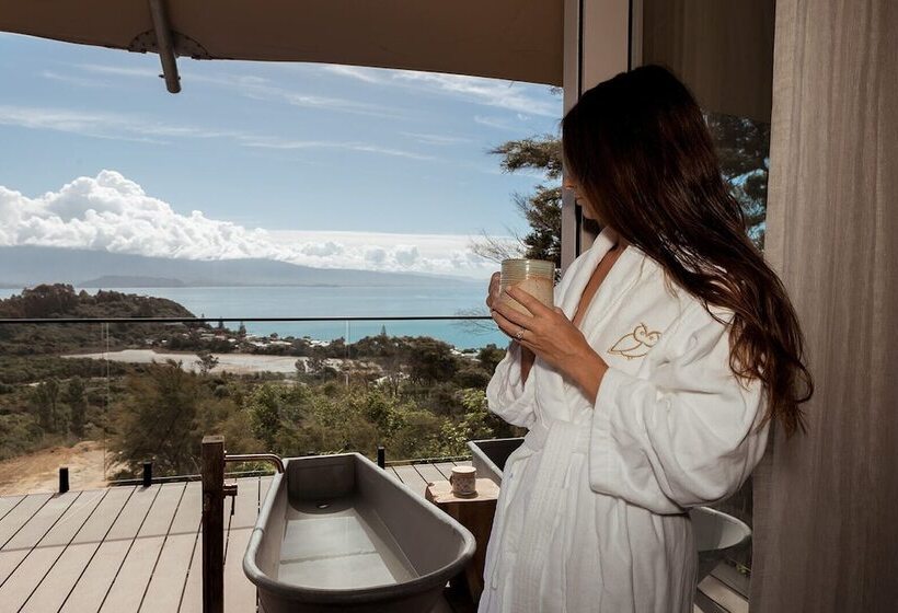 Отель Drift Off Grid - Luxury Eco Glamping