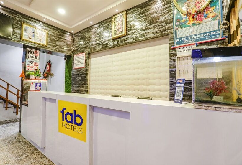 Hotel Fabexpress Shri Ram Kashi