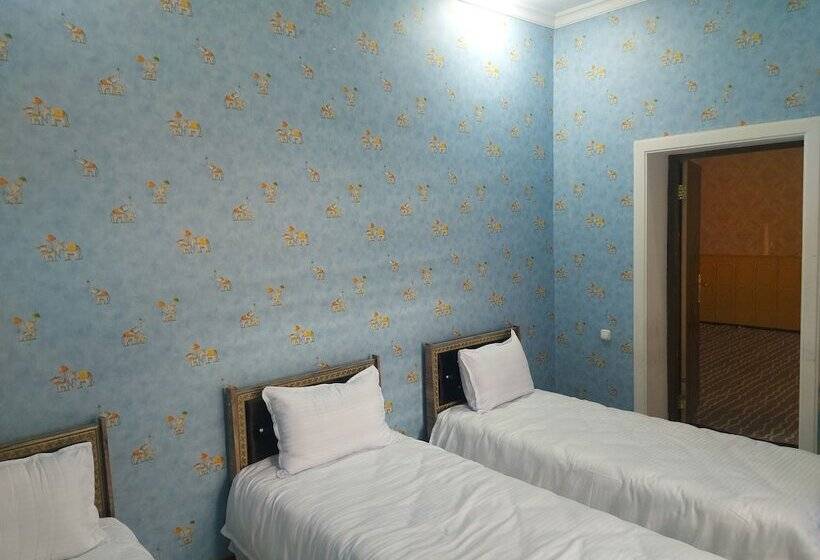 בית מלון כפרי Gold 999