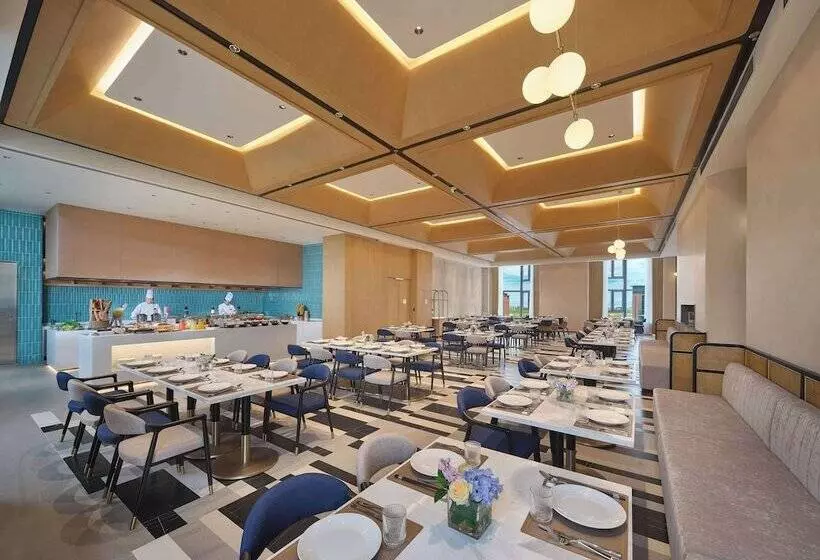 Hotelli Hilton Garden Inn Huludao Longxing Road