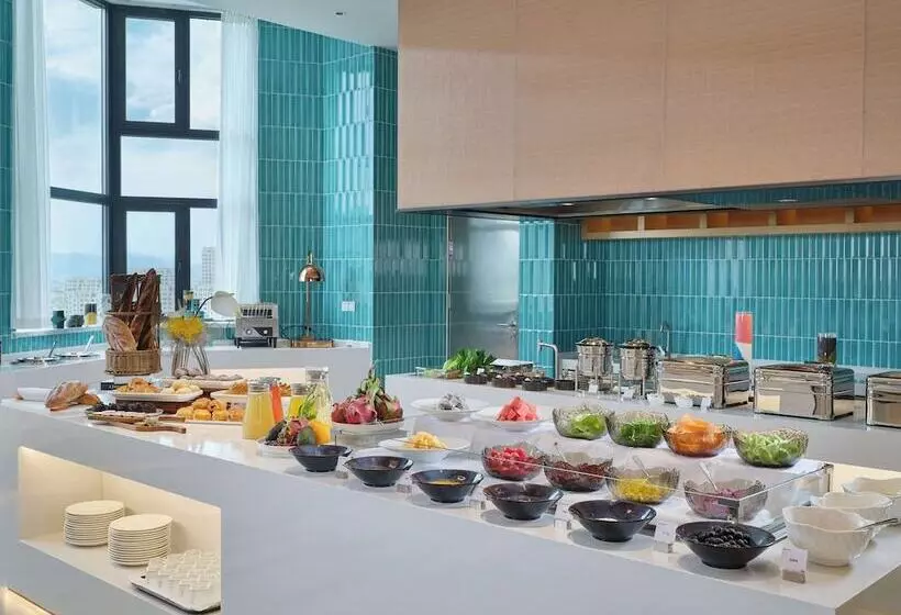 Hotelli Hilton Garden Inn Huludao Longxing Road