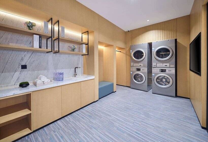 בית מלון כפרי Hilton Garden Inn Huludao Longxing Road