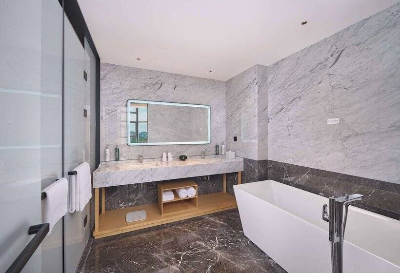 בית מלון כפרי Hilton Garden Inn Huludao Longxing Road