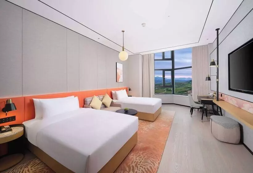 Hotelli Hilton Garden Inn Huludao Longxing Road