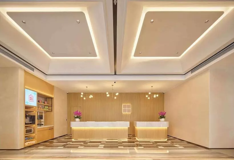 Hotelli Hilton Garden Inn Huludao Longxing Road