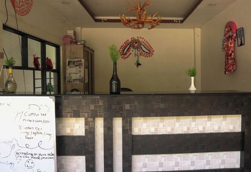 هتل Dream House Resort