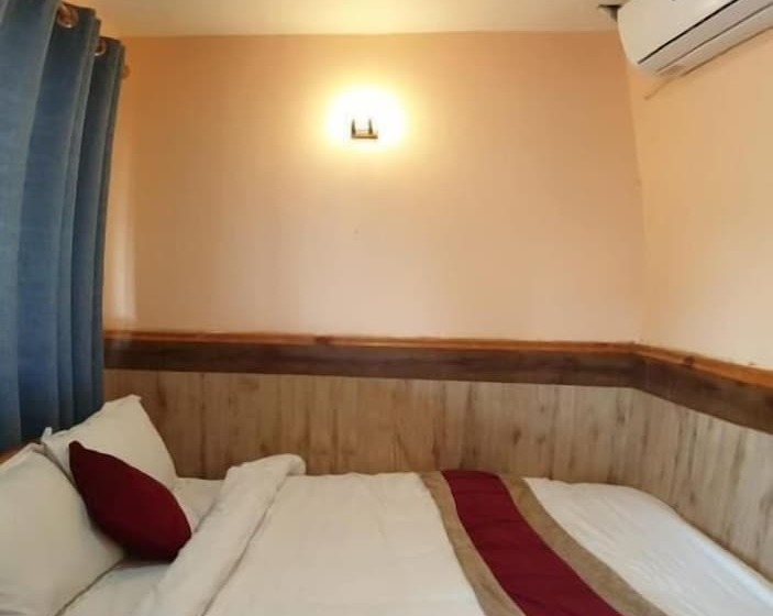 هتل Dream House Resort