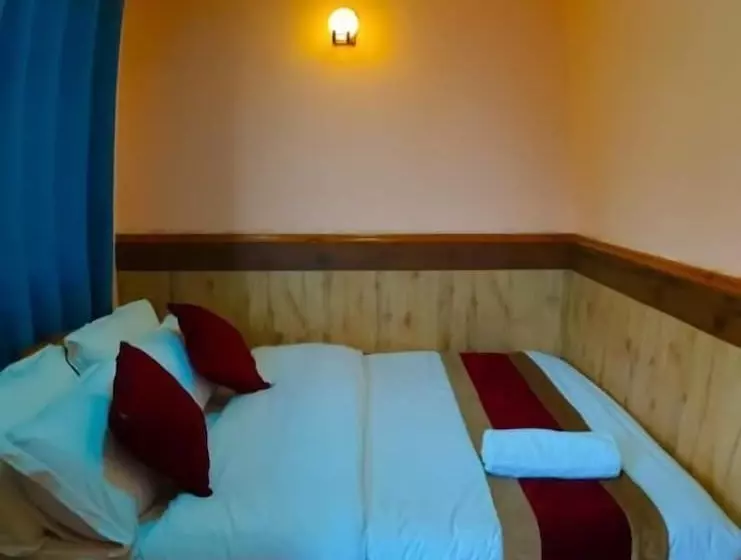 هتل Dream House Resort