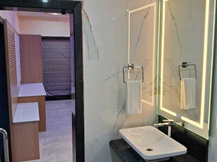 فندق Prime Beach Resort  Mandarmani