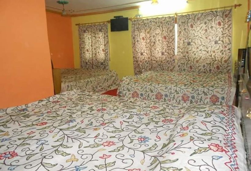 فندق Goroomgo Rooma Srinagar