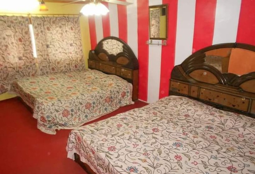 فندق Goroomgo Rooma Srinagar