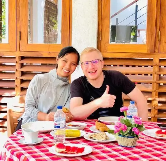 Hotelli Sigiri Holiday Bungalow