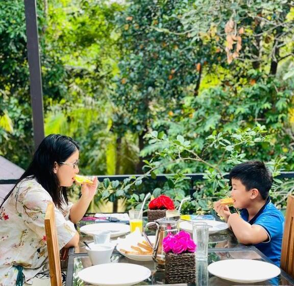 Hotel Sigiri Holiday Bungalow