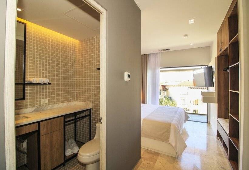 Hotel Singular Dream Vacation Rentals