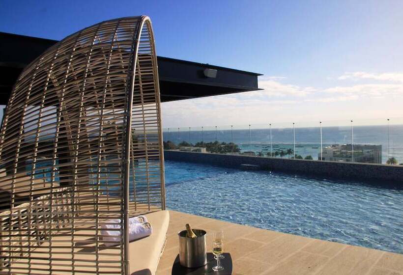 Hotel Singular Dream Vacation Rentals