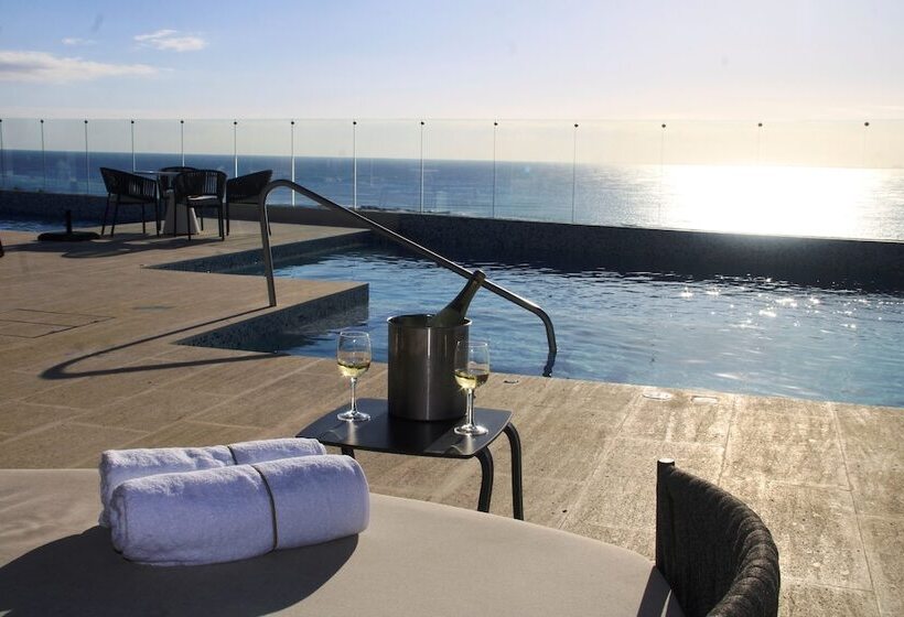 Hotel Singular Dream Vacation Rentals