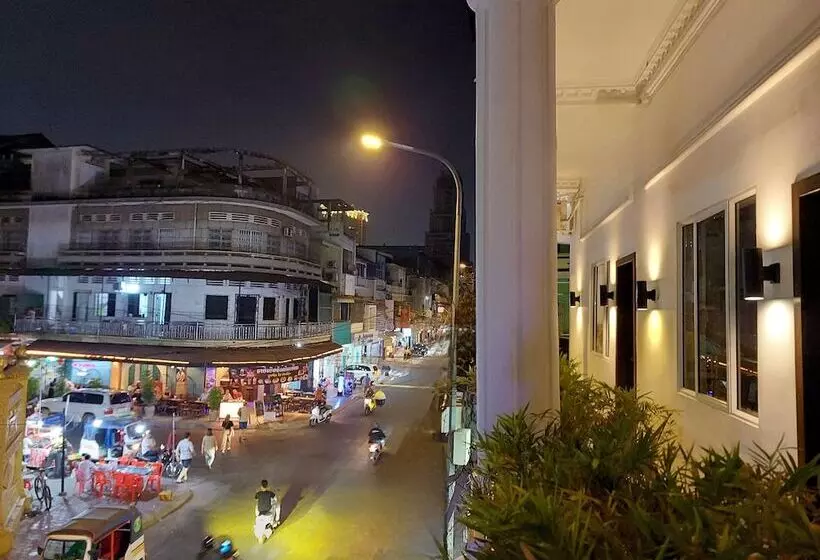 هتل Sun Chakra Boutique