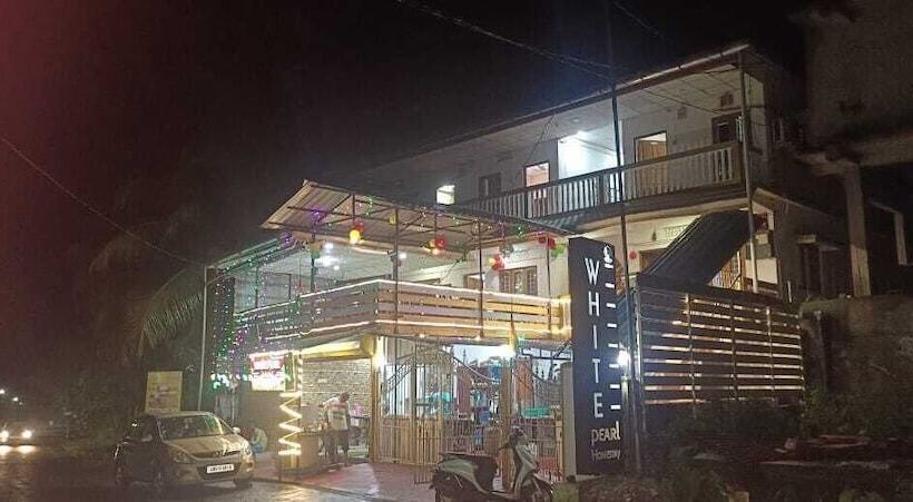 호텔 White Pearl Home Stay