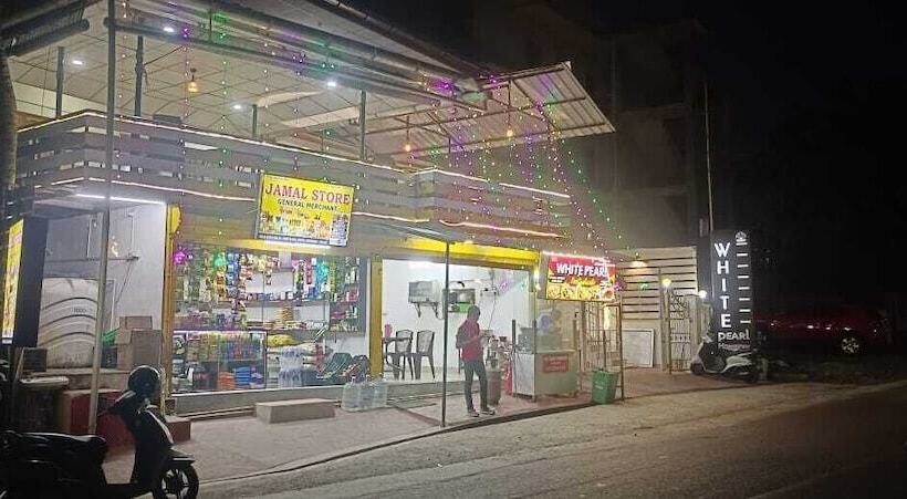 호텔 White Pearl Home Stay