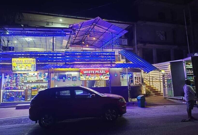 호텔 White Pearl Home Stay