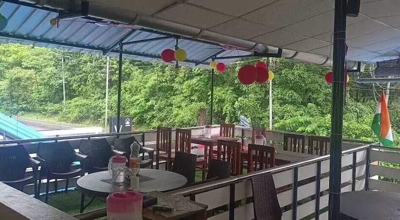 هتل White Pearl Home Stay
