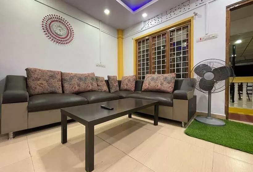 هتل White Pearl Home Stay