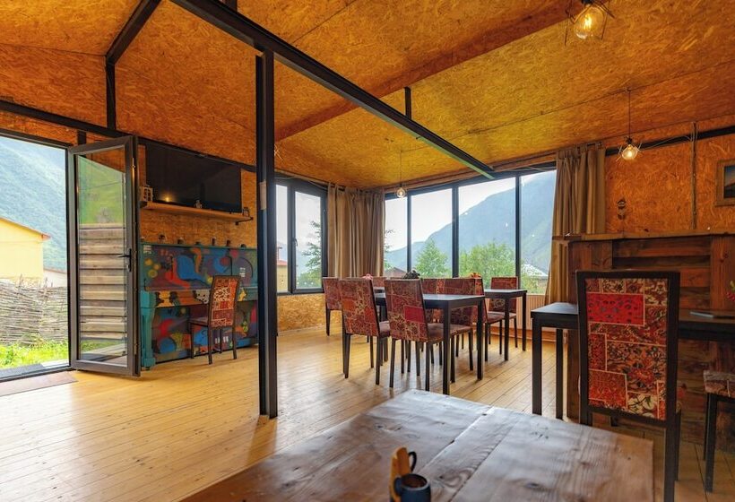 Kazbegi Cottages